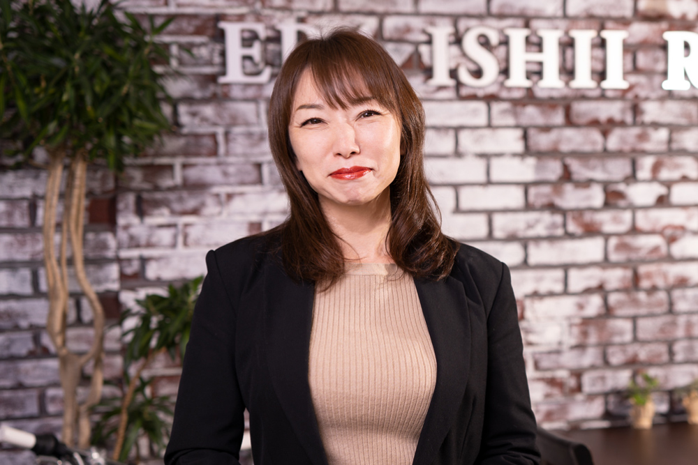 荻沼 香